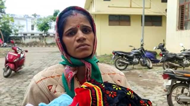 देलखंड मेडिकल कॉलेज से नवजात चोरी की कोशिश