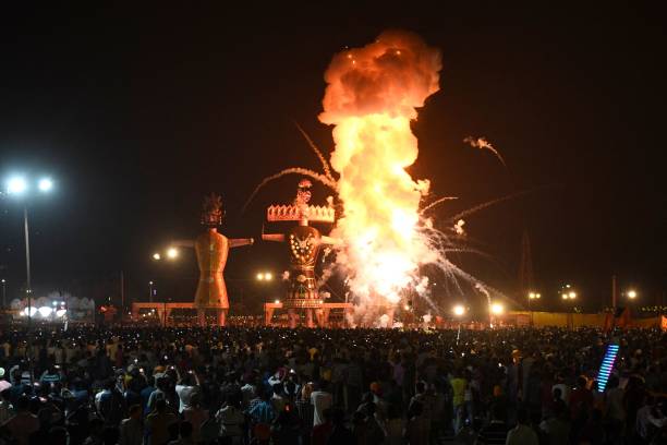  दशहरे के पर्व पर बारिश की बौछार