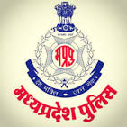 महिला की कब्र खोद कर निकाला