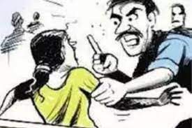 थाने में बंधक बनाकर नाबालिग से मारपीट का मामला