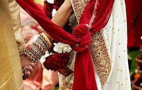 सुहागरात पर पति को पता चला होश उड़ाने वाला राज़ 