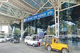 इंदौर एयरपोर्ट को संवारा जाएगा