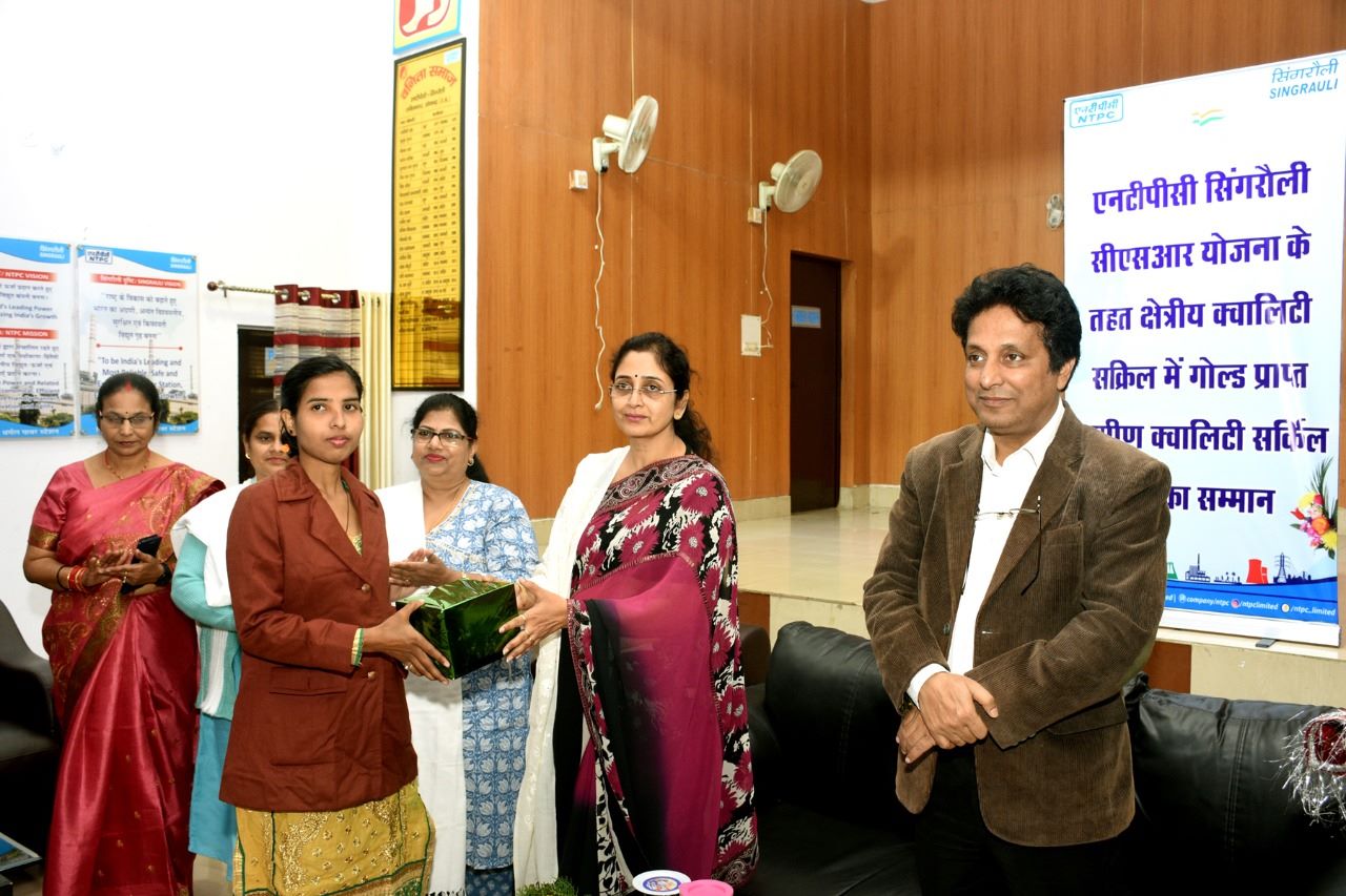 दृष्टि बाधित क्रिकेट खिलाड़ी का हुआ सम्मान