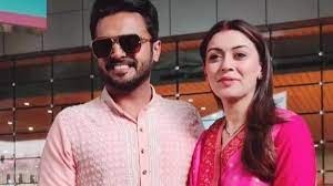 शादी के बाद पहली बार सामने आईं हंसिका