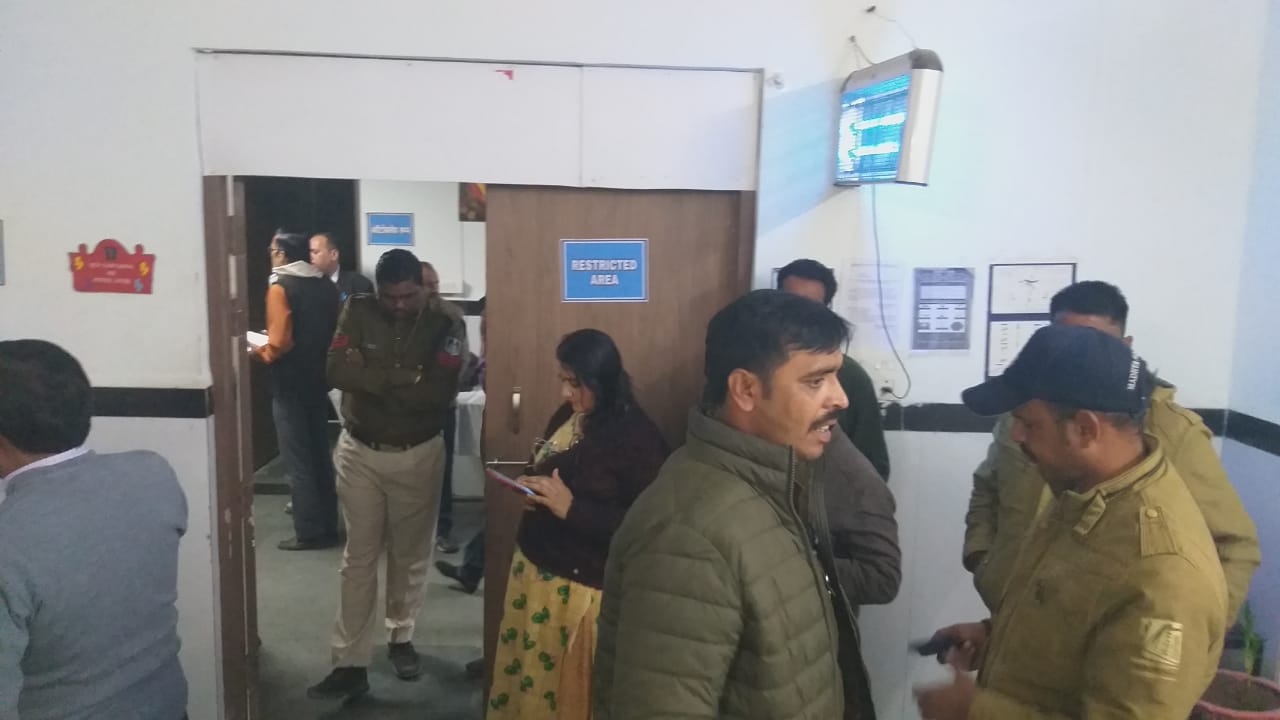 जमीन विवाद में चली गोली