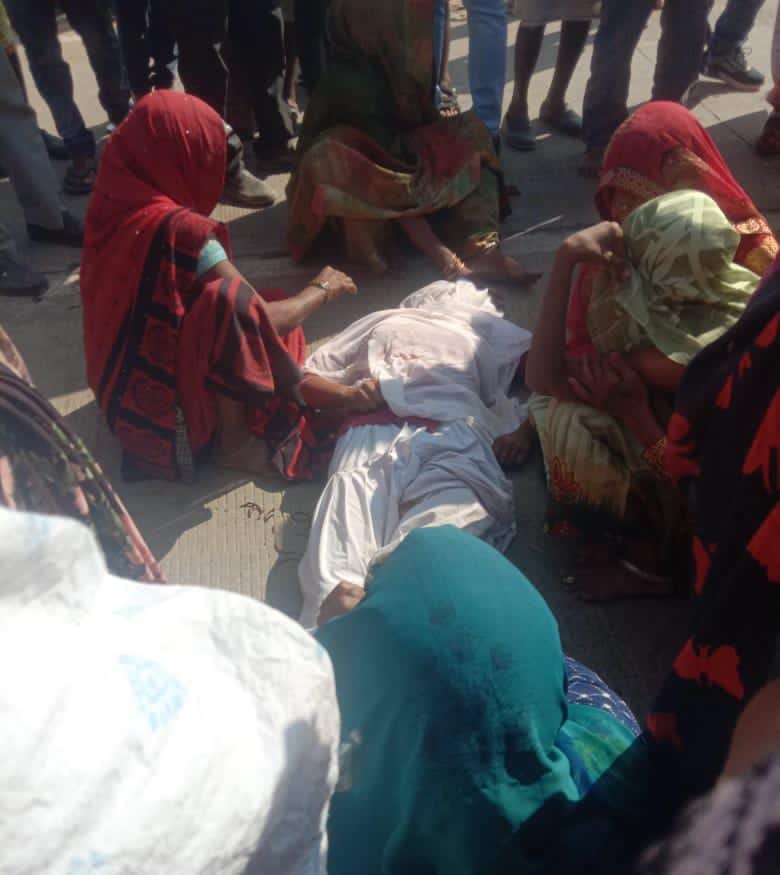 अनियंत्रित ट्रैक्टर ने छात्रा को कुचला