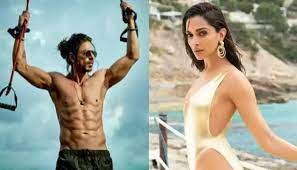 पठान में दीपिका के बोल्ड लुक का विरोध