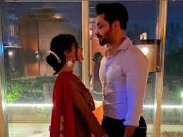 mumbai, Deep Sidhu ,celebrated Valentine