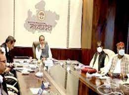 bhopal,Chief Minister Shivraj ,left for Pachmarhi, with his cabinet