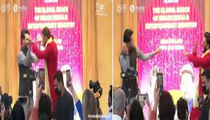 mumbai, Union Minister ,Anurag Thakur ,dances with Ranveer Singh