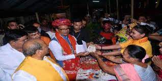 bhopal, Chief Minister visited, handicrafts fair 