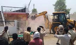 seoni, Administration