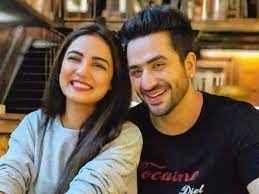 mumbai, Ali Goni , Jasmin Bhasin, parted ways!