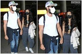 mumbai,Hrithik Roshan ,again seen ,hand in hand , Saba Azad