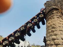 narmadapuram, 150 year old bridge, built of British era ,collapsed