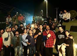 रोहित शेट्टी चोट लगने के बाद वापस लौटे सेट पर