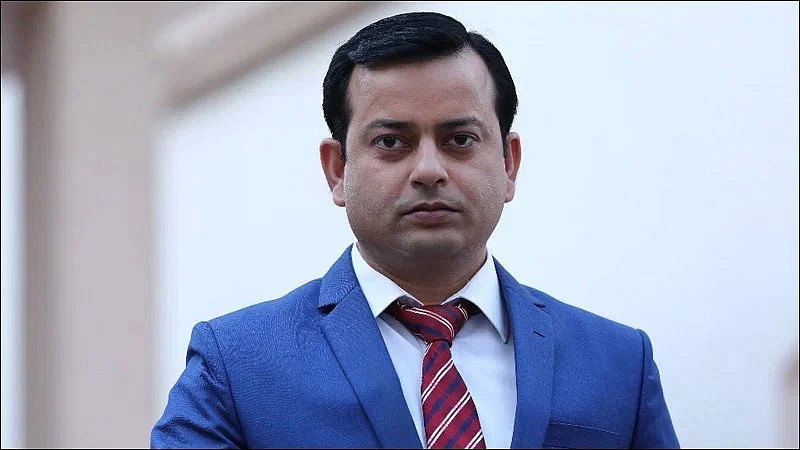 टीवी पत्रकार सुमित कुमार झा ने बदला अपना सफर