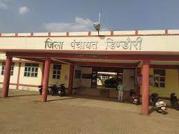 सीईओ के अपशब्द से नाराज़ ग्रामीण