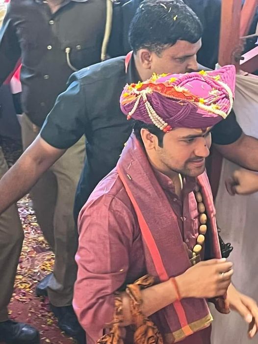 बागेश्वरधाम महाराज के समर्थन में विधायक