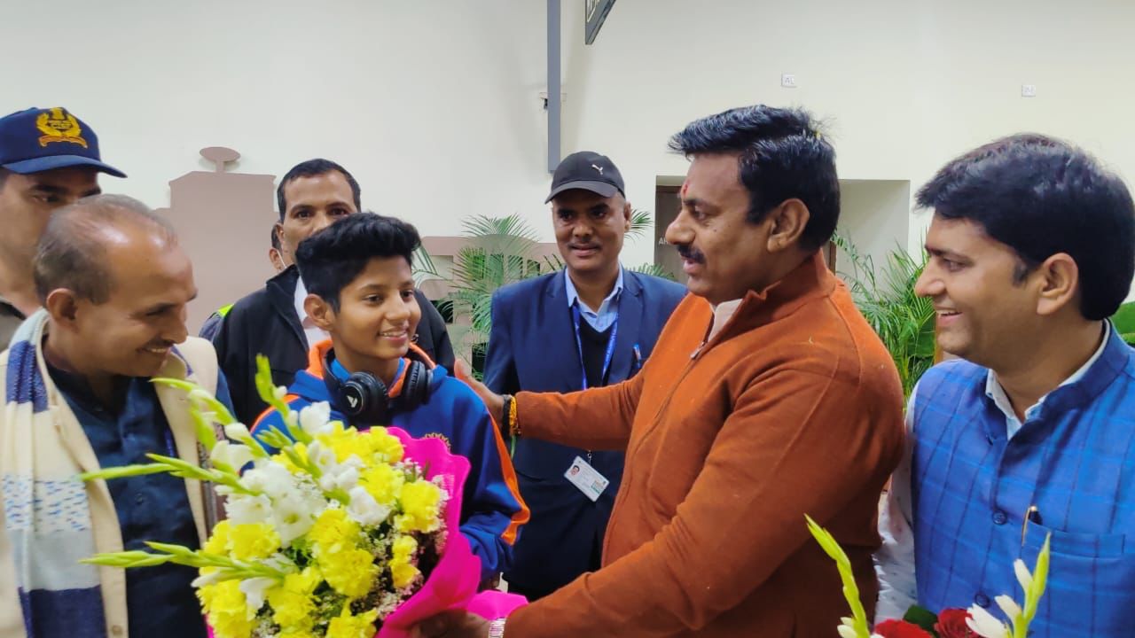 अंडर-19 क्रिकेट वर्ल्ड कप विनर सौम्या लौटी भोपाल