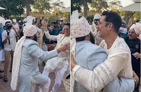 अक्षय कुमार ने मोहनलाल के साथ भांगड़ा करते नज़र आए 