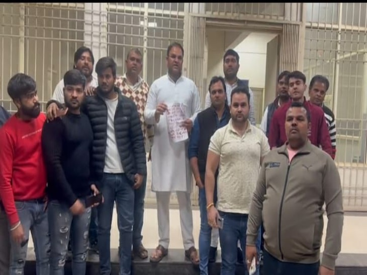 कांग्रेस नेता को मिला खून से लिखा धमकी भरा पत्र