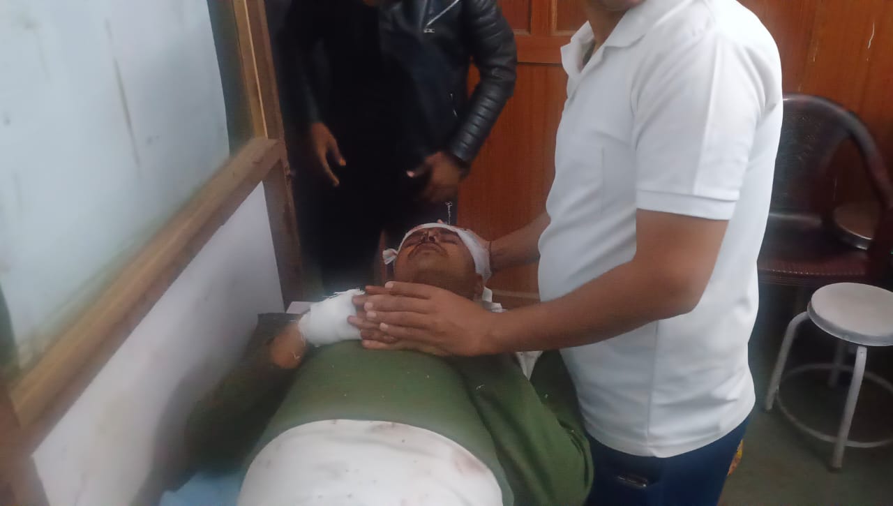 एसआईएसएफ के जवानों पर चोरों ने बोला हमला