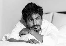 सगे भाई ने ही नहीं मिलने दिया नवाजउद्दीन सिद्दिकी को उनकी मां से