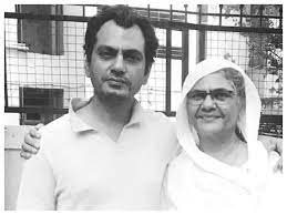 सगे भाई ने ही नहीं मिलने दिया नवाजउद्दीन सिद्दिकी को उनकी मां से