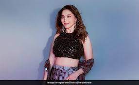 इस क्रिकेटर के लिए दुनिया से लड़ गयी थी माधुरी दीक्षित 