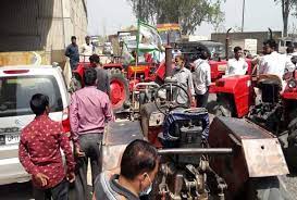 बेमौसम बारिश की वजह से फसलें खराब