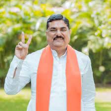 किसानों को डबल इंजन सरकार का  तोहफा