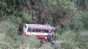 मसूरी-देहरादून हाईवे पर हुआ दर्दनाक बस हादसा