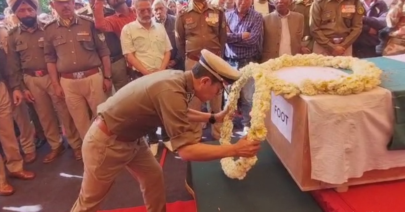 शहीद टीकम सिंह का पार्थिव शरीर घर  पहुंचा