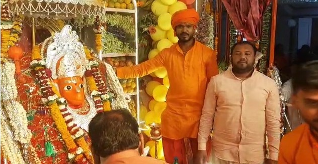 हनुमान जन्मोत्सव के उपलक्ष्य में निकली गई  रैली