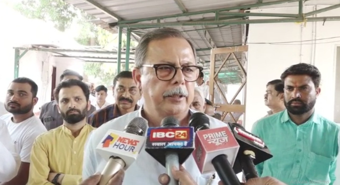 पूर्व नेता प्रतिपक्ष अजय सिंह ने दिया विवादित बयान