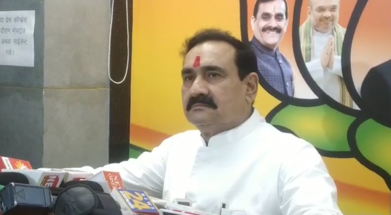 गृहमंत्री ने कांग्रेस के घोषणा पत्र को कहा कागजी पुलिंदा