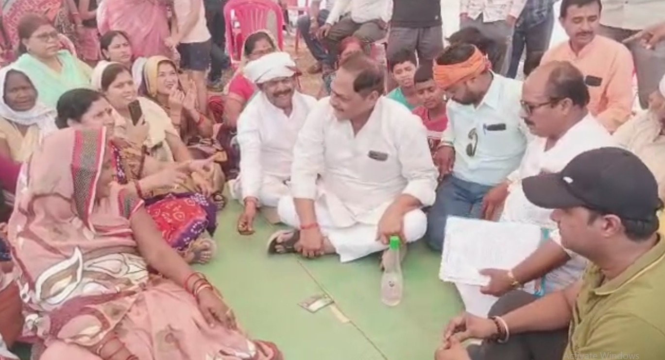 शराब की दुकान खुलने से नाराज रहवासी