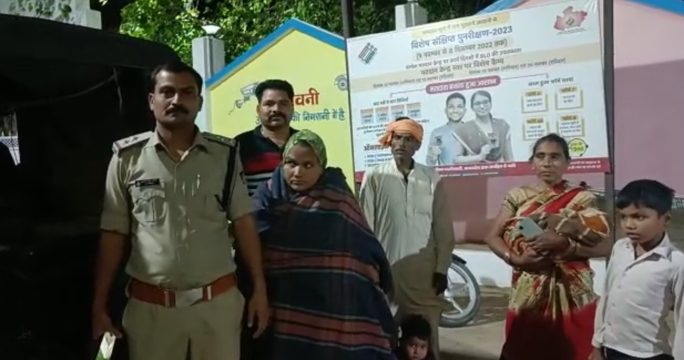 पुलिस ने प्रसूता को अस्पताल पहुंचाने में की मदद