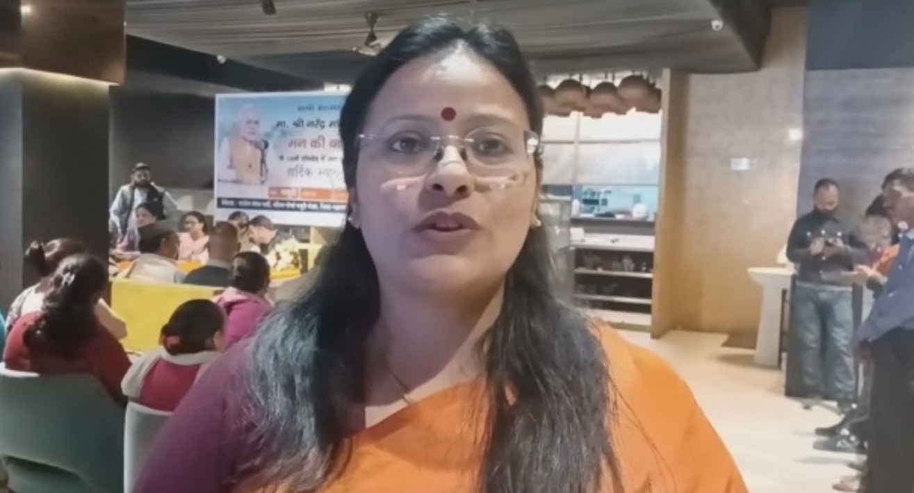 बीजेपी की महिला मोर्चा ने भी सुनी मन की बात
