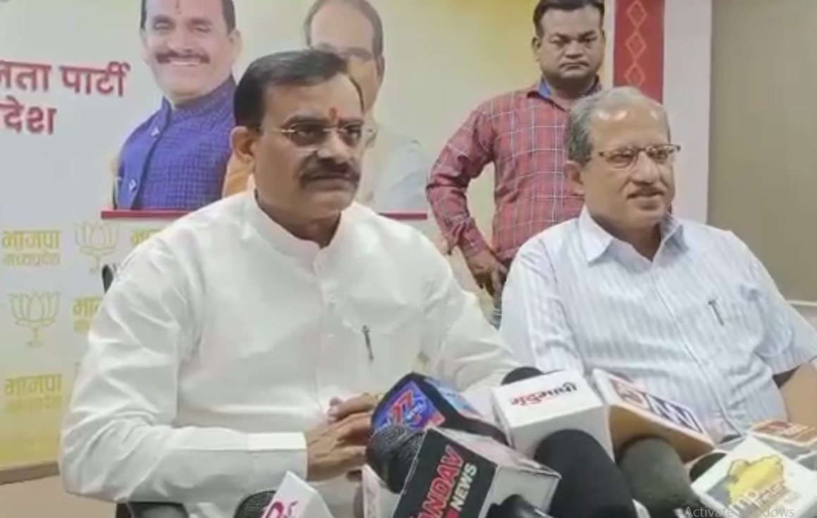 खजुराहो में बनेगा वर्ल्ड क्लास रेलवे स्टेशन