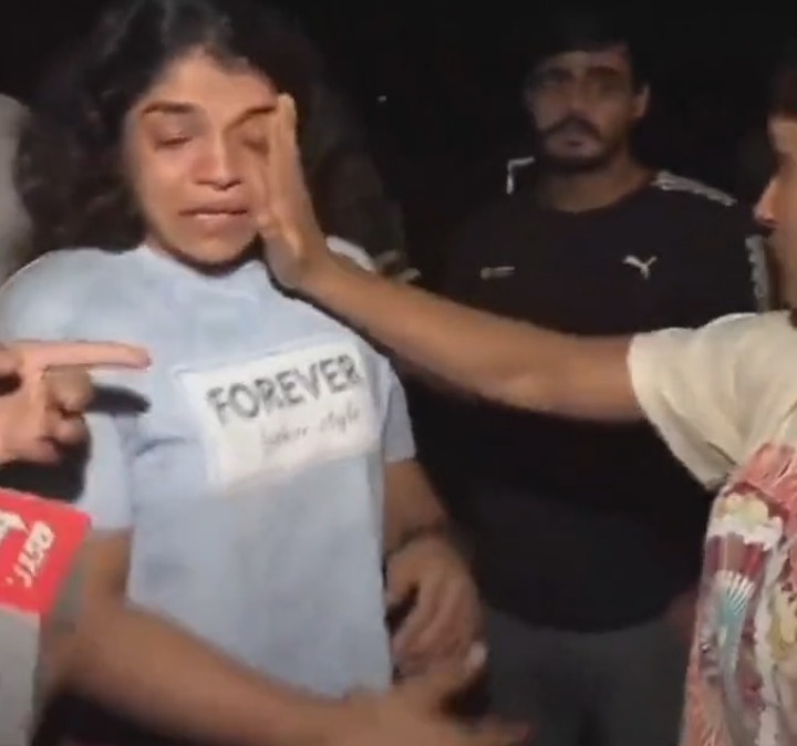 यौन शोषण के आरोपी बृजभूषण पर एक्शन की मांग