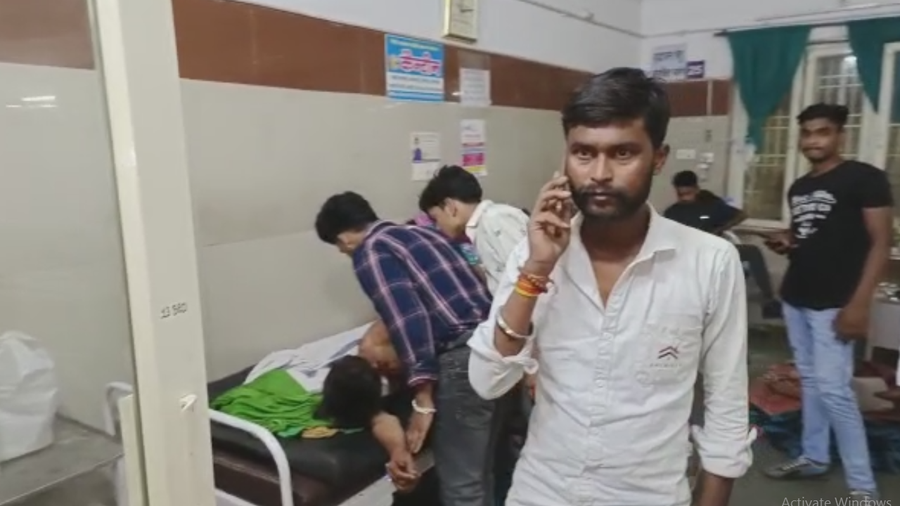 बदमाशों ने किया युवक पर आत्मघाती हमला