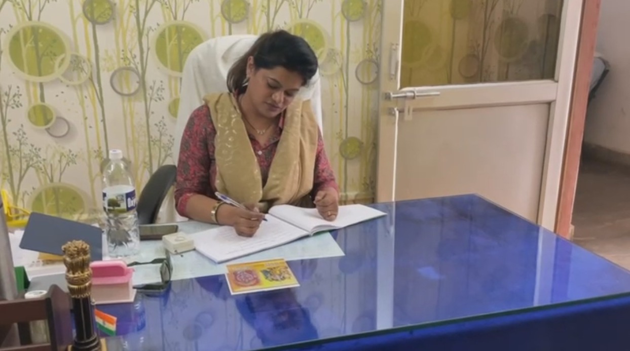 किशोर की पुलिस ने बचाई जान