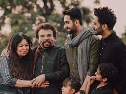 आयुष्मान खुराना के पिता का निधन