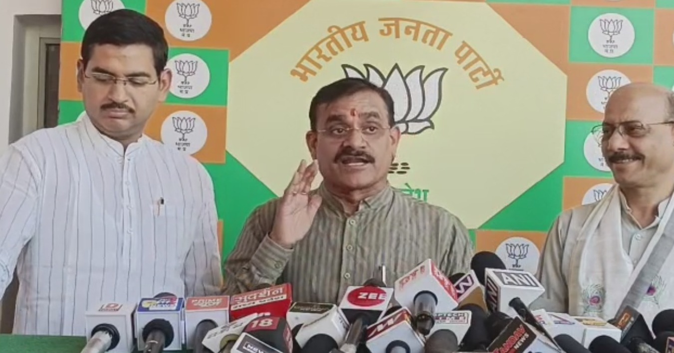 वीडी शर्मा ने दिया नाथ को करारा जवाब