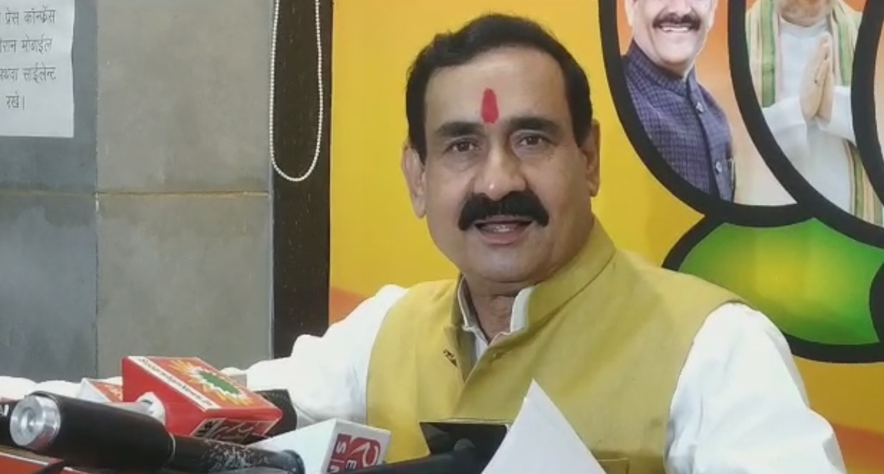 इलेक्ट्रिक इंजन विकास का परचम लहरा रहे