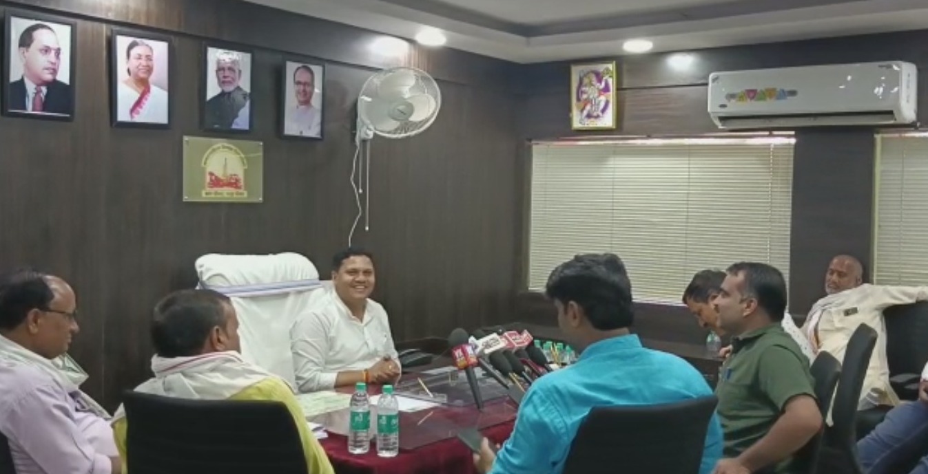 सिंगरौली में जिला उत्सव के बाद नगर उत्सव