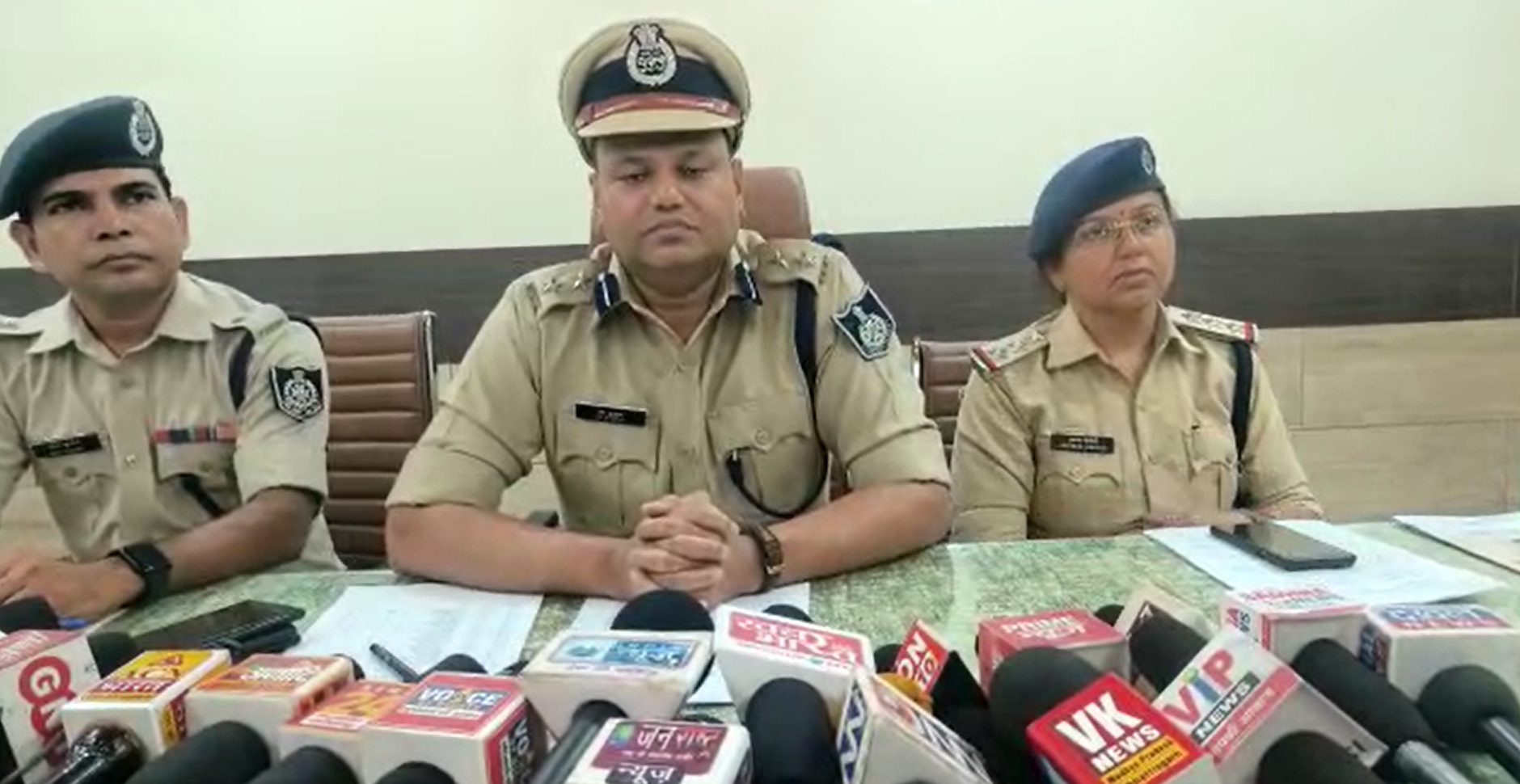 मानव तस्करों  के गिरोह का भंडाफोड़