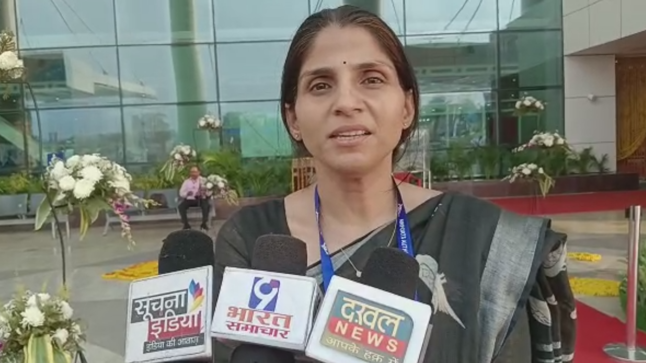 कड़ी सुरक्षा में  अपने देशों लौटे डेलीगेट्स